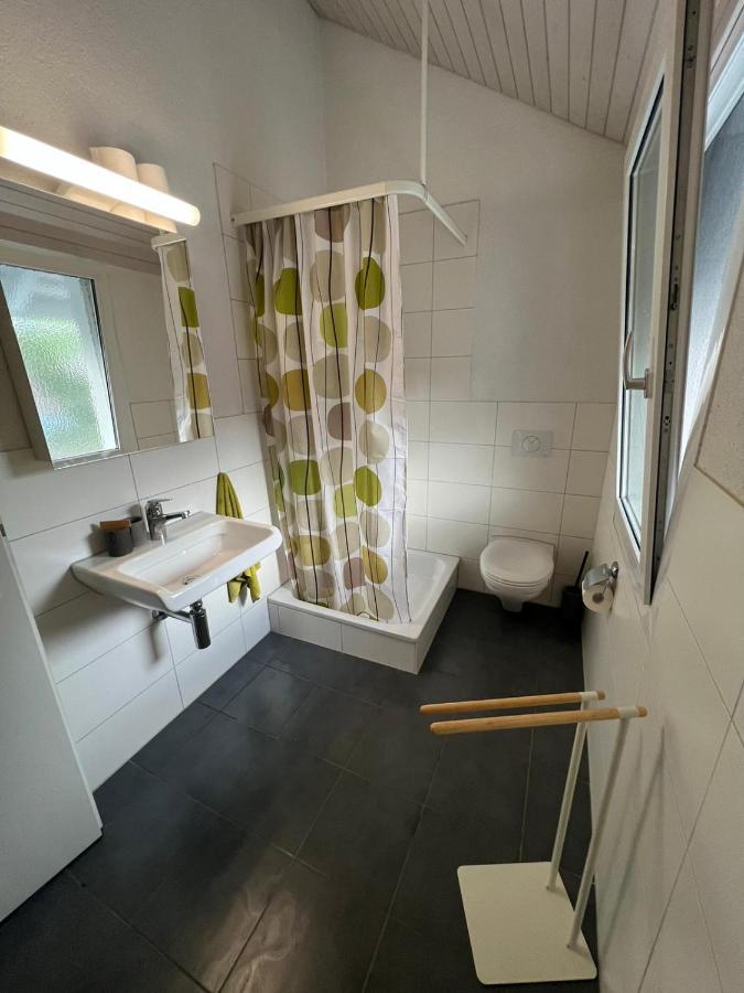 Schoene Doppelzimmer In Mandach Boettstein Exterior photo